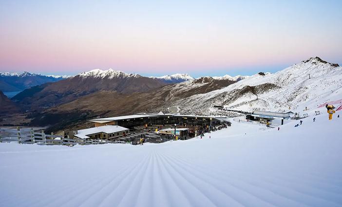 Visit-Coronet-Peak-Ski-Field-With-KING-Rentalcars.jpg