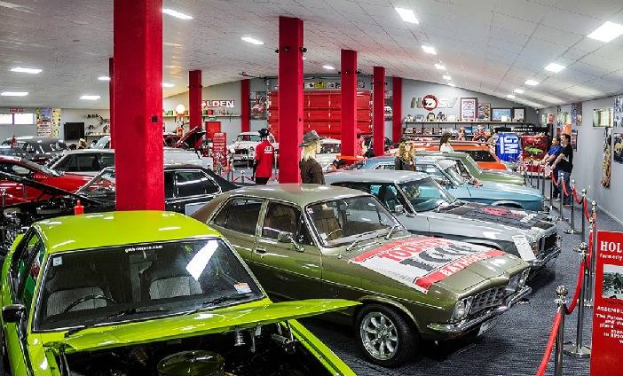 Visit-Hillsborough-Holden-Museum-with-KING-Rentalcars.jpg